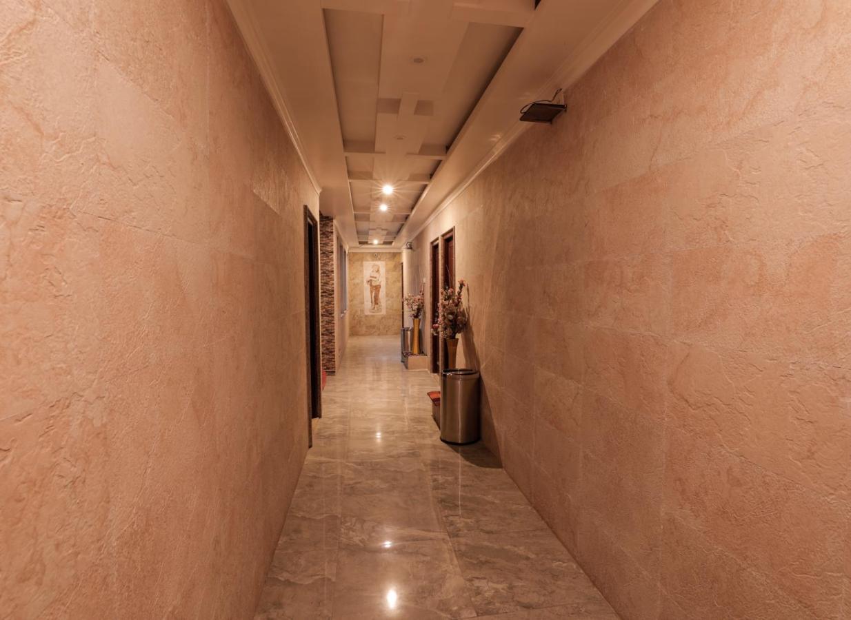 Hotel Grand Galaxy Rishīkesh Exteriör bild